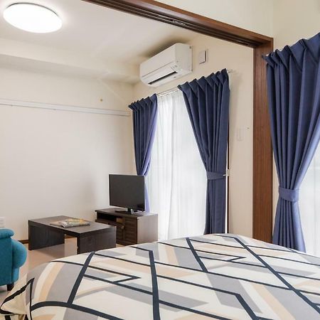Hotel Mr.Kinjo In Tonoshiro Miyara Extérieur photo